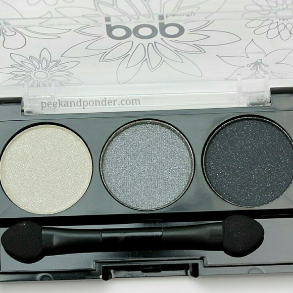 Pop Smokin' Hot Eye Shadow Trio - Picture 2 of 5